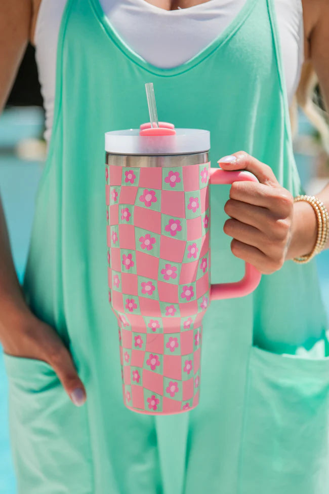 Sippin' Pretty Warped Checker Daisy 40 oz Drink Tumbler With Lid And Straw SALE