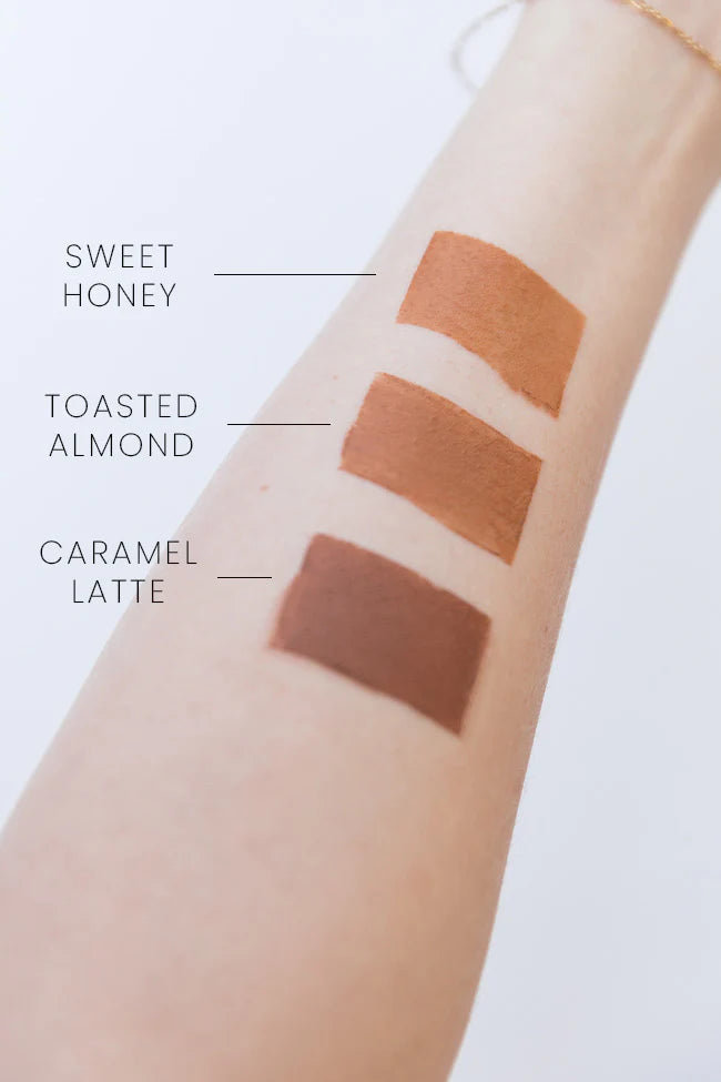 In Full Bloom Bronzer & Contour Stick - Caramel Latte